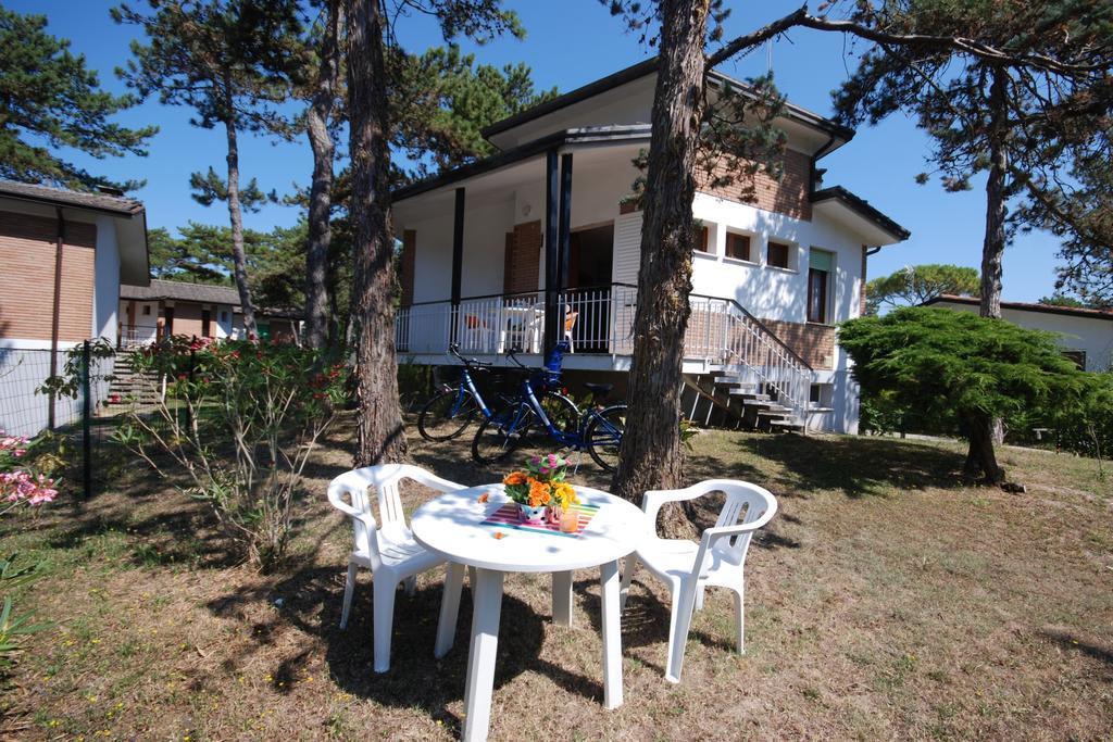 Villaggio Alex Lignano Sabbiadoro Kültér fotó